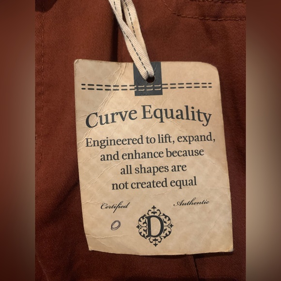 Democracy Women's Pants Jeans Ab
Technology Rust Color Cropped
Frayed NWT - 14 - Picture 6 of 10